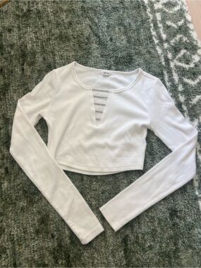 Garage White Long-Sleeve Cropped Top with Ladder Neck Detail Size Small